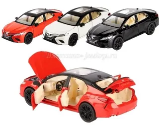 Модель металлическая Toyota Camry (№130А)